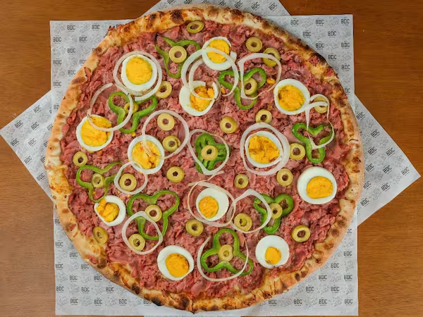 Combo Pizza Portuguesa + Refrigerante Guaraná Antarctica 1L