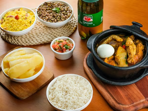 Galinha Caipira + Refrigerante Guaraná Antarctica 1L